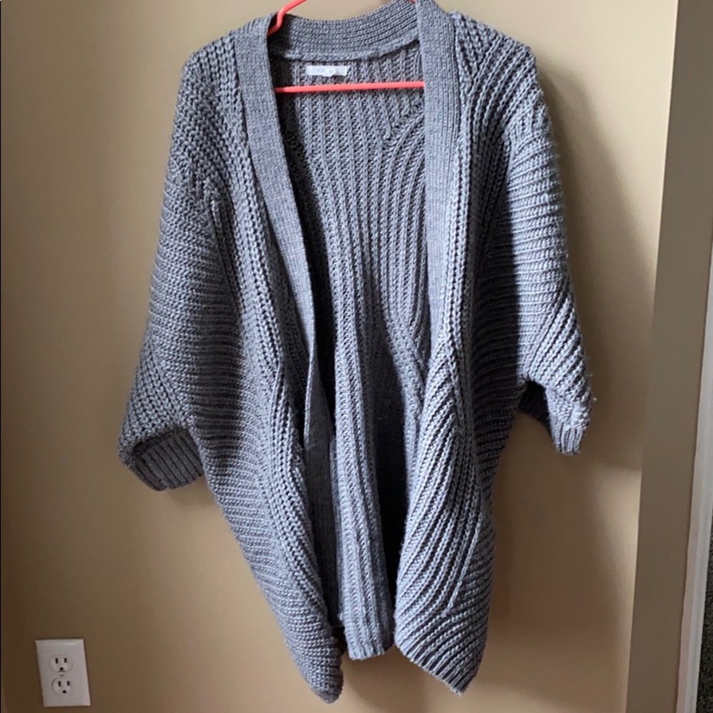 Gray woman’s cardigan